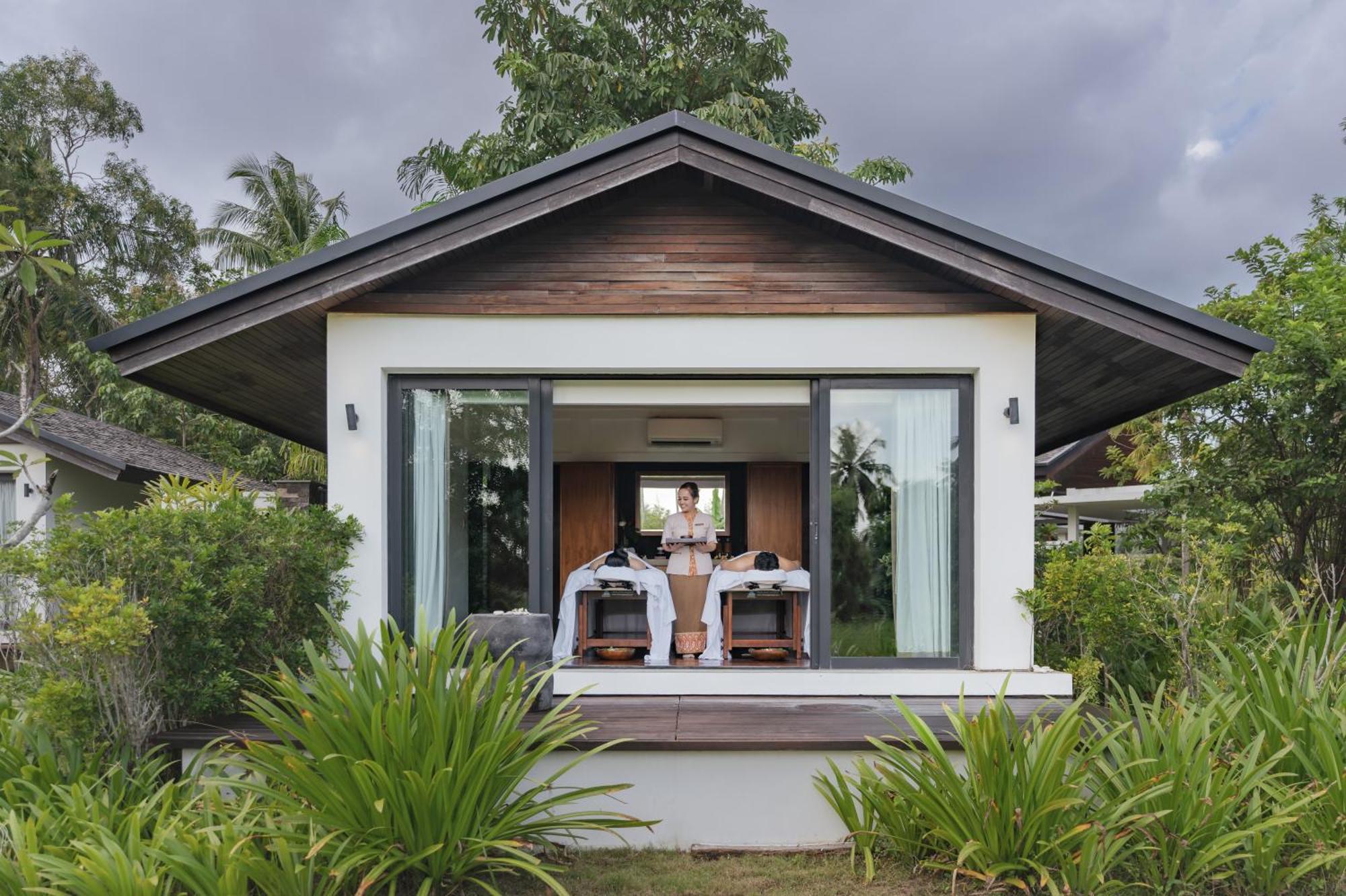 The Residence Bintan Kawal Exterior photo